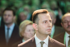 Kosiniak-Kamysz: Weźmy z Sejmu i Senatu dla rezydentów