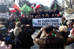 W obronie polskiej ziemii